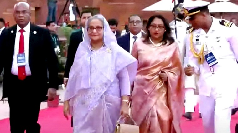 ভারতের রাষ্ট্রপতি ভবনে শপথ অনুষ্ঠানে যোগ দিয়েছেন বাংলাদেশের প্রধানমন্ত্রী 